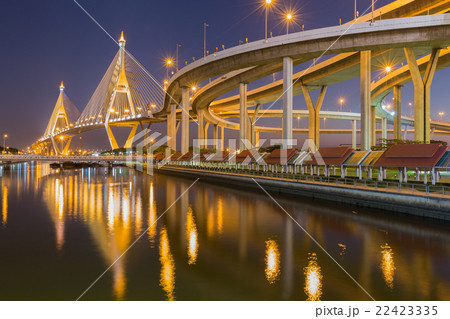 Suspension bridge 22423335