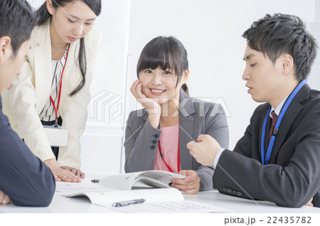 会議 22435782