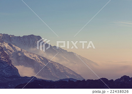 Kanchenjunga region 22438026