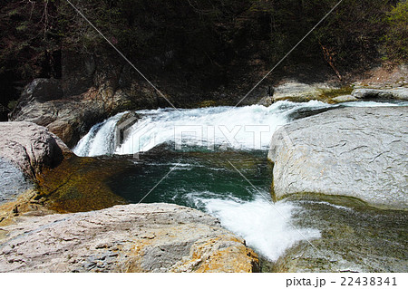 吹割渓谷 鱒飛の滝 吹割渓谷 鱒飛の滝 22438341