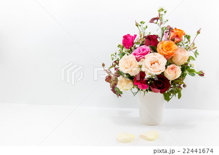 Vase of Roses bouquet on white background 22441674