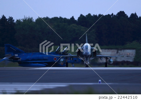 航空自衛隊 戦闘機 タキシング RF-4EJ 航空自衛隊 戦闘機 タキシング RF-4EJ 22442510