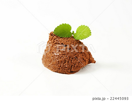 Chocolate mousse 22445093