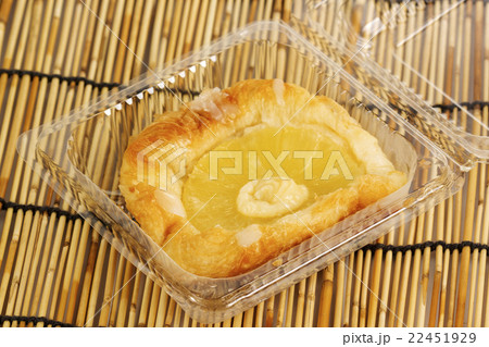pineapple Danish Pastry pineapple Danish Pastry 22451929
