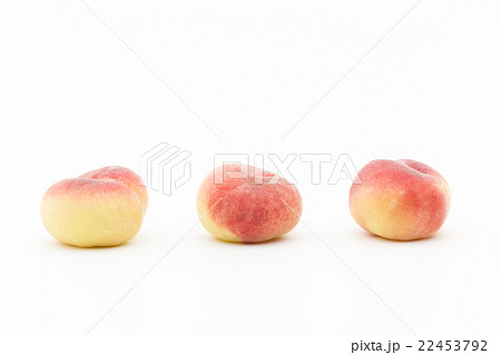 ドーナツピーチ（ドーナツ桃）:Donut peach (Saturn peach) 22453792