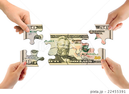 Hands and money puzzle 22455391