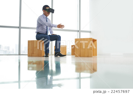 Invisible business partner 22457697