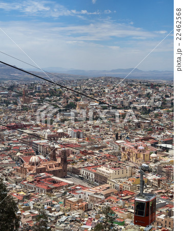 サカテカスの街並みとテレフェリコ サカテカスの街並みとテレフェリコ 22462568