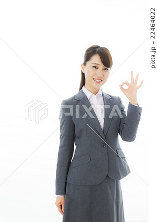 閃く新入社員 22464022