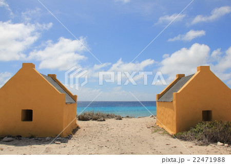 Slave huts of Bonaire 22471988
