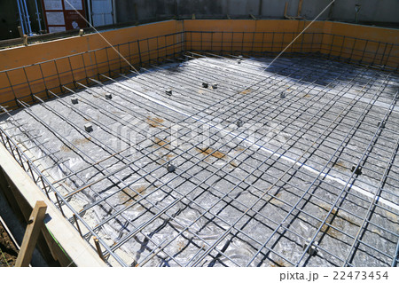 基礎工事　住宅建設　鉄筋　鉄筋コンクリート　工事　建設業　マイホーム　 22473454