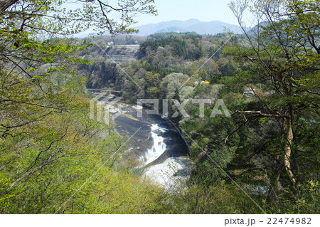 吹割の滝遠景 22474982