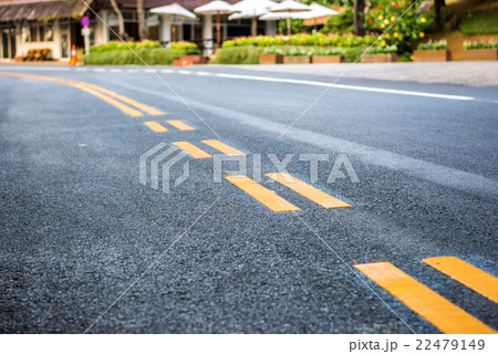 Asphalt road, yellow line on the new road 22479149