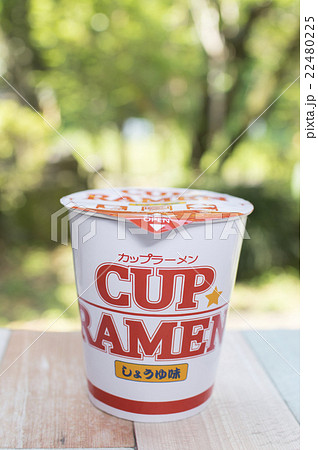 カップラーメン 22480225