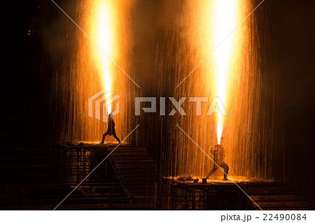 高山手筒花火 22490084