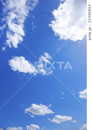 青空 空 雲 春の空 背景 背景素材 3月 青空 空 雲 春の空 背景 背景素材 3月 22490854