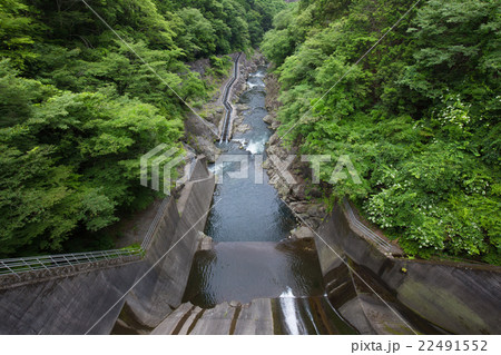 奥多摩の白丸ダム 22491552