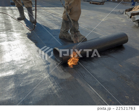 Installation of roll roofing waterproofing Installation of roll roofing waterproofing 22521763