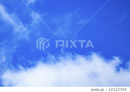 イメージ背景　真昼の月 22522704