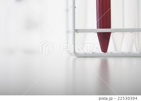 Blood sample in test tube 22530304