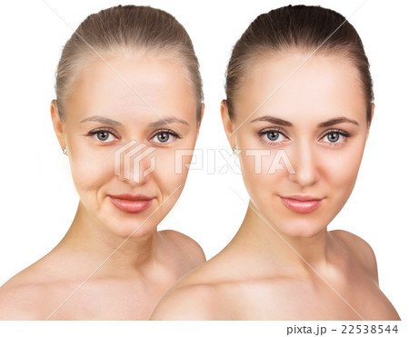 Woman's portrait 20,60 years old. 22538544