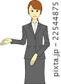 案内をするスーツの女性 22544875