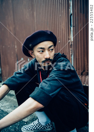 男性　ポートレート 22555402