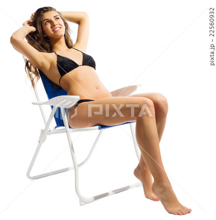 Young girl in bikini 22560932