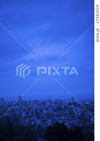 夕暮れの札幌 22562024