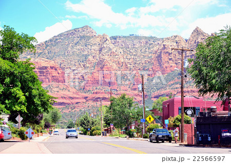 世界有数のパワースポット～セドナの街並み～ 22566597