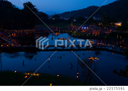 竹灯篭の夕べ 22575591