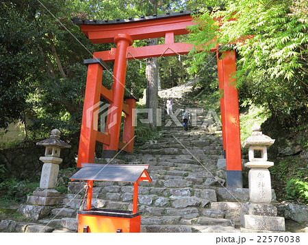 熊野 神倉神社の鳥居 熊野 神倉神社の鳥居 22576038