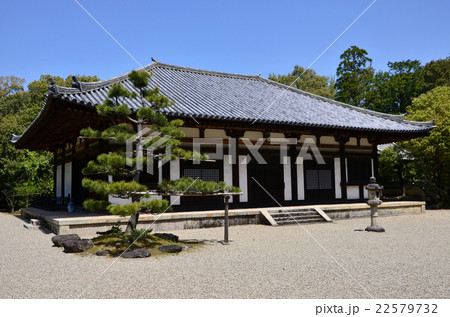 秋篠寺　本堂（2016.4） 22579732
