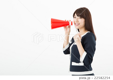 メガホンを持つ女性 22582254