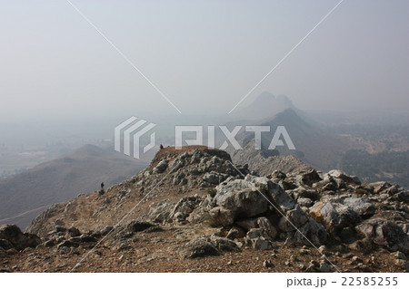 仏教の聖地、インド、ブッダガヤ、前正覚山、山頂 22585255