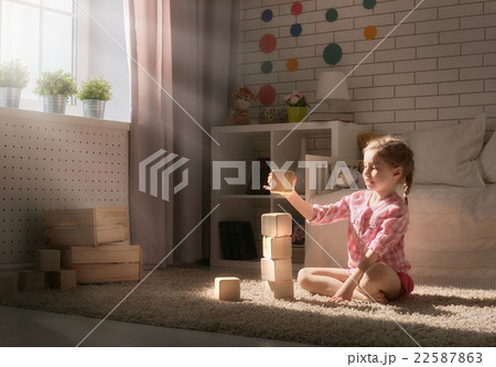 girl playing with blocks girl playing with blocks 22587863