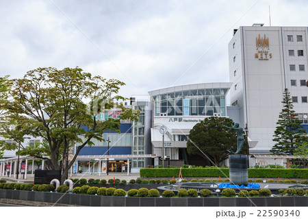 青森県八戸市　八戸駅　東口前 22590340