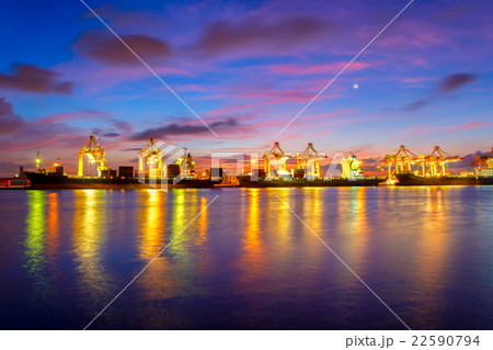 Container Cargo freight ship 22590794