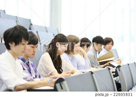 大学生 専門学生 大学生 専門学生 22605831