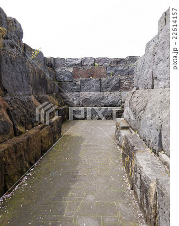 石の回廊（縦） 22614157