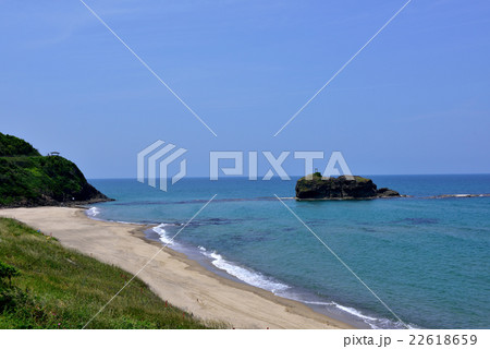 白兎海岸と淤岐ノ島(鳥取県鳥取市) 白兎海岸と淤岐ノ島(鳥取県鳥取市) 22618659