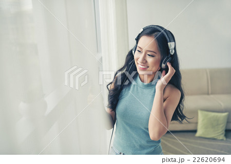 Enjoying music 22620694