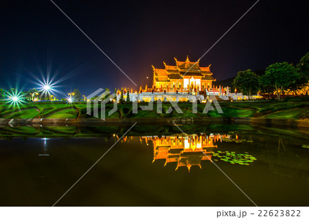 Royal flora Temple Ratchaphruek ( Ho Kham Luang ) Royal flora Temple Ratchaphruek ( Ho Kham Luang ) 22623822
