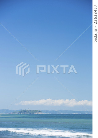 茅ヶ崎の海と江ノ島 22633457