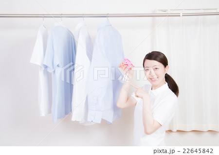 部屋干し　女性 22645842