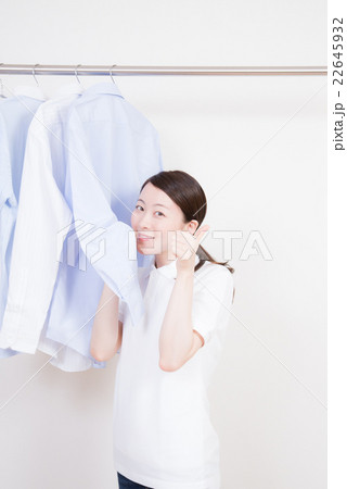 部屋干し　女性 22645932