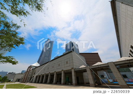 横浜美術館とみなとみらい21 22650039
