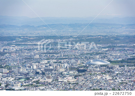 札幌もいわ山山頂からの眺め（札幌ドーム方向） 22672750
