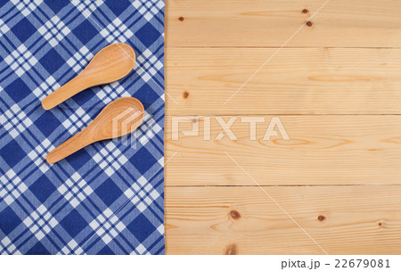 Tablecloth, wooden spoon, on wood textured 22679081