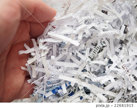 細断された書類 細断された書類 22681915